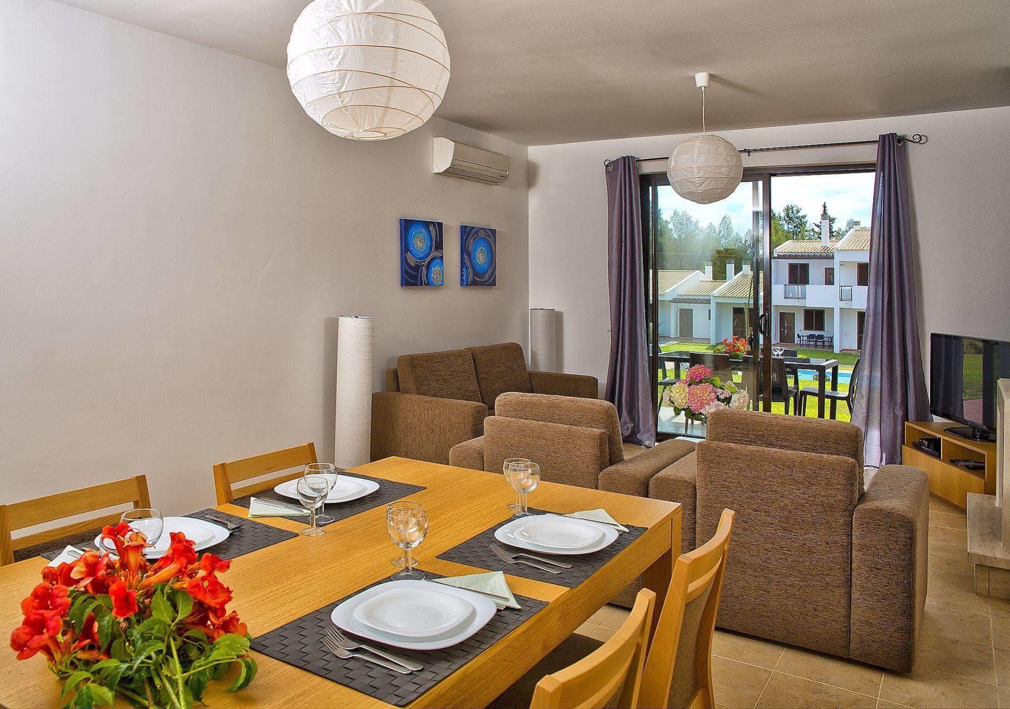 Alto Fairways Aparthotel Alvor Exterior photo