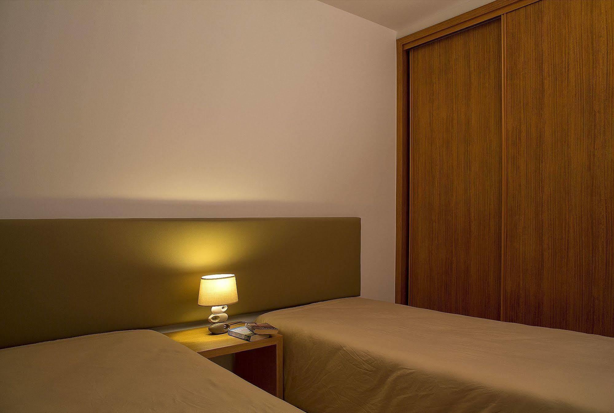 Alto Fairways Aparthotel Alvor Exterior photo