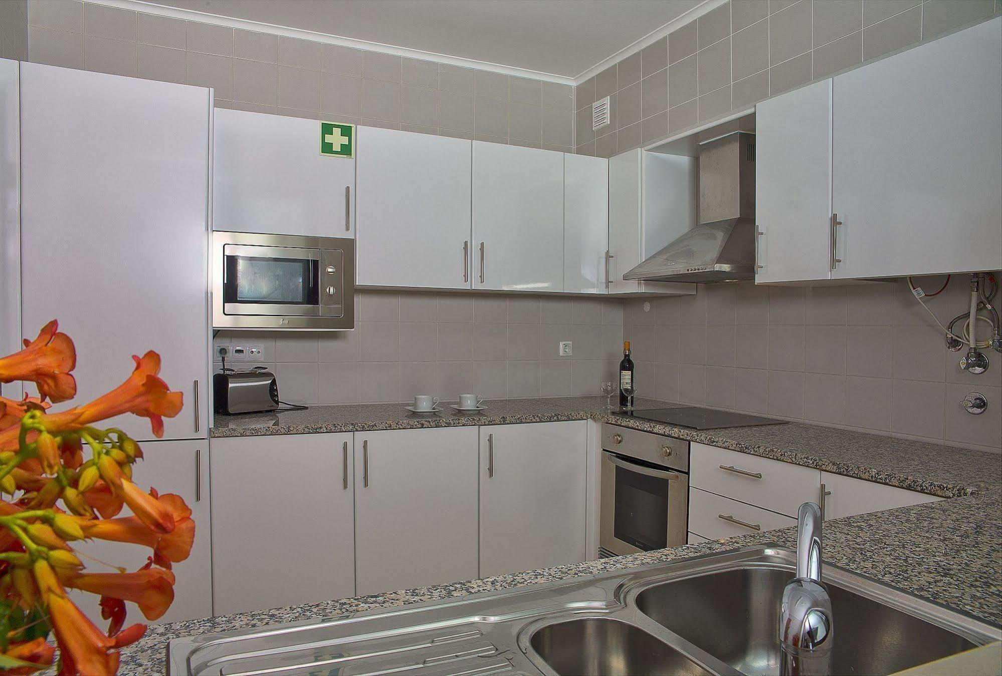 Alto Fairways Aparthotel Alvor Exterior photo