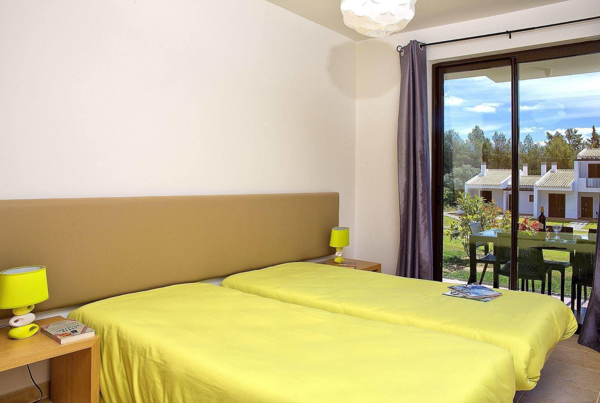 Alto Fairways Aparthotel Alvor Exterior photo