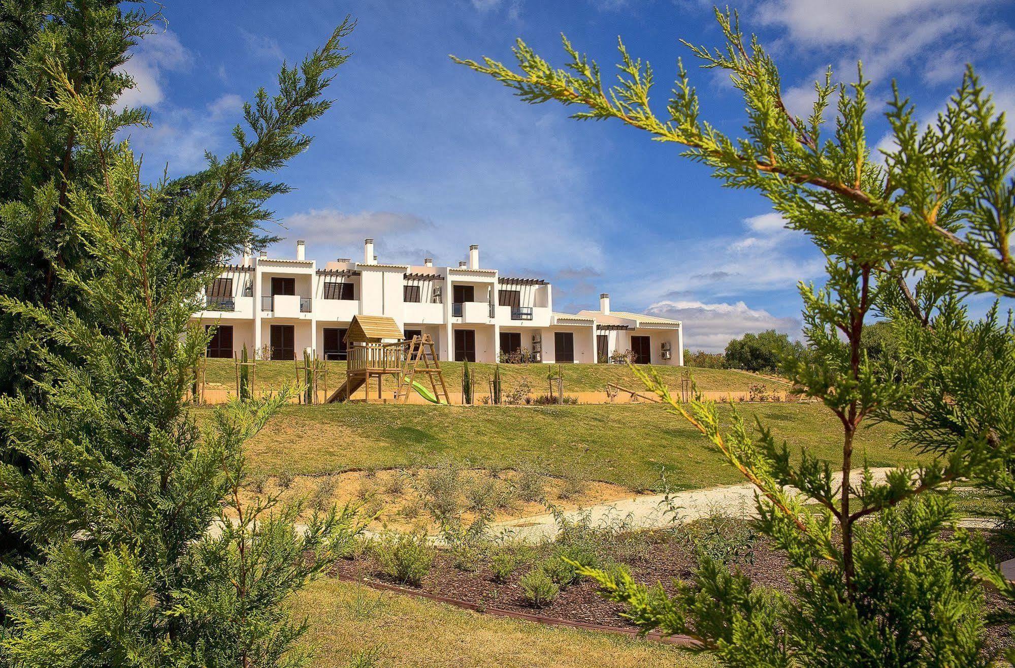 Alto Fairways Aparthotel Alvor Exterior photo